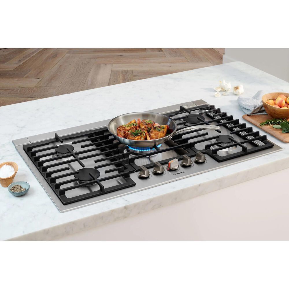 Bosch 800 Series 36 Built-In Gas Cooktop with 5 Burners in Stainless Steel
