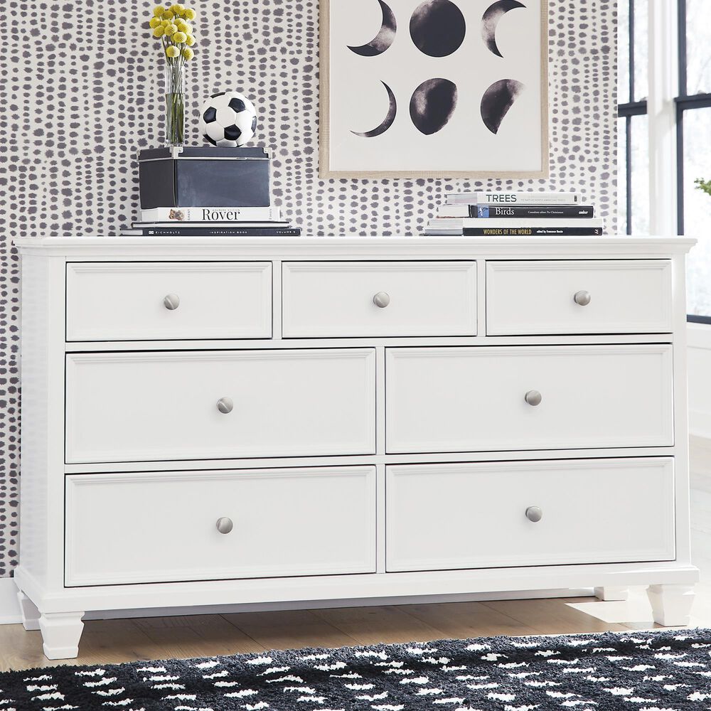 Signature Design by Ashley Fortman 7-Drawer Dresser in White, , large