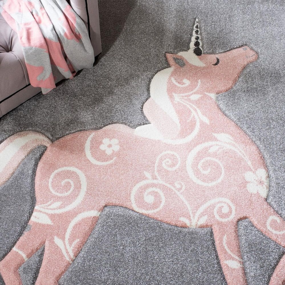 Safavieh Carousel Animals 5&#39;3&quot; x 7&#39;6&quot; Grey and Pink Kids  Area Rug, , large