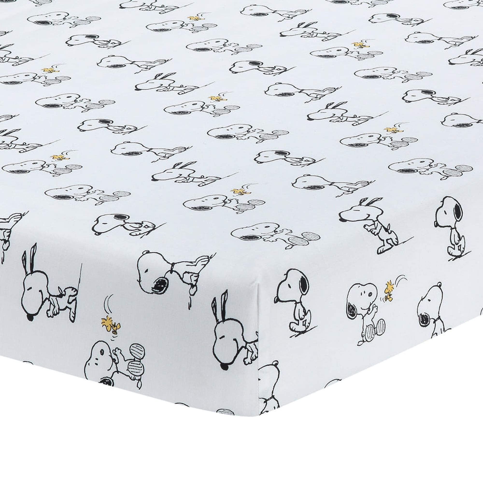 Lambs and Ivy Classic Snoopy 3-Piece Baby Crib Bedding Set in 