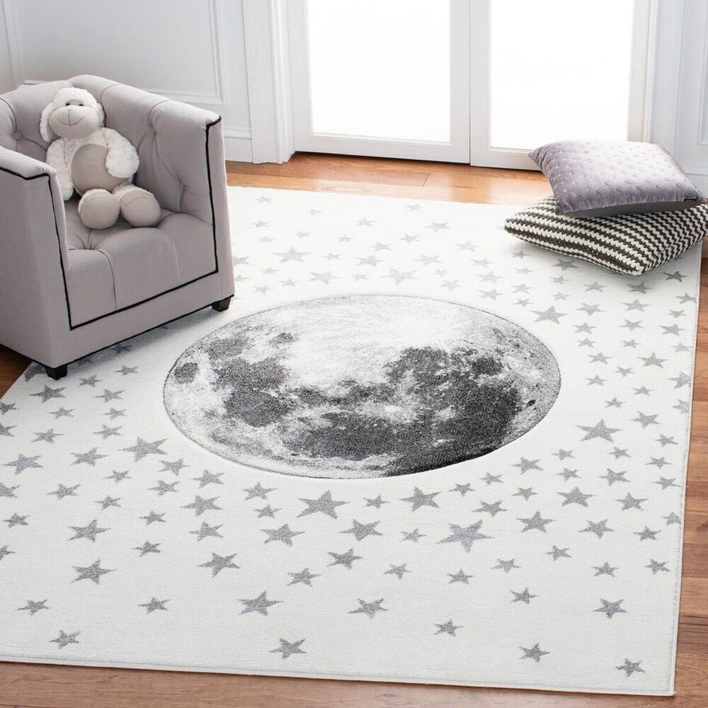 Safavieh Carousel 5&#39;3&quot; x 7&#39;6&quot; Ivory and Grey Kids  Area Rug, , large