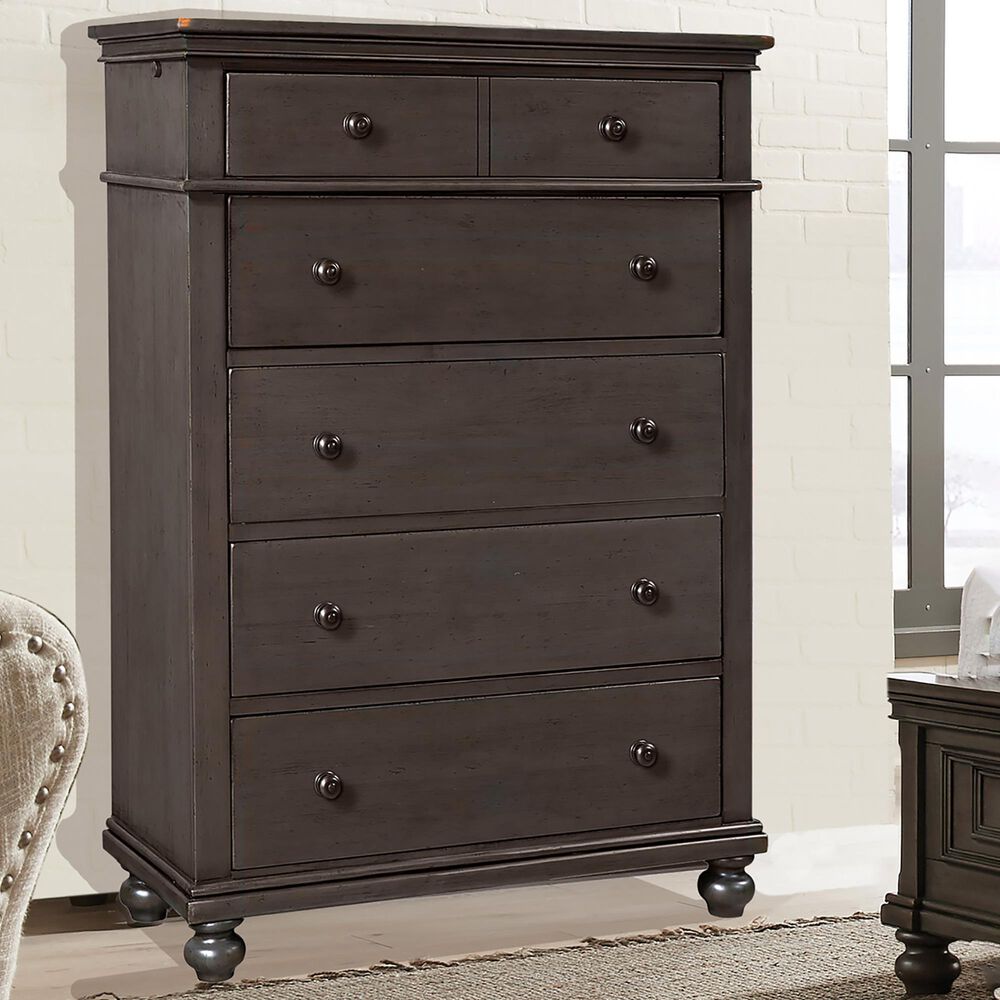 Riva Ridge Oxford 5-Drawer Chest in Peppercorn, , large