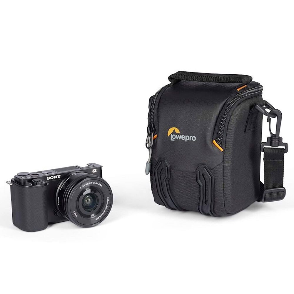 Lowepro Adventura SH 115 III Camera Case in Black, , large