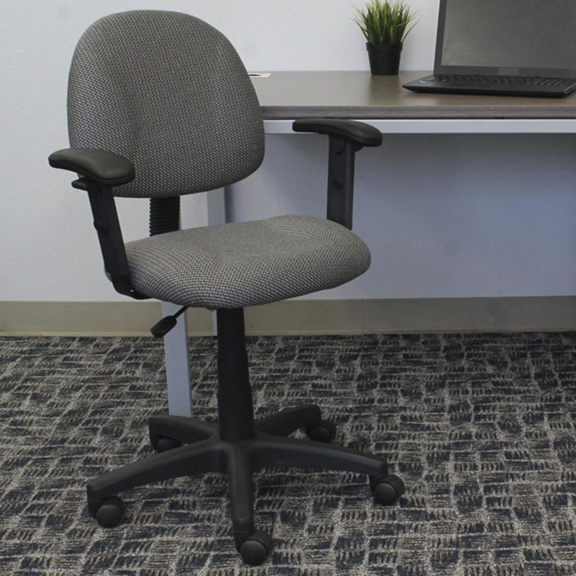 boss deluxe posture chair with adjustable arms