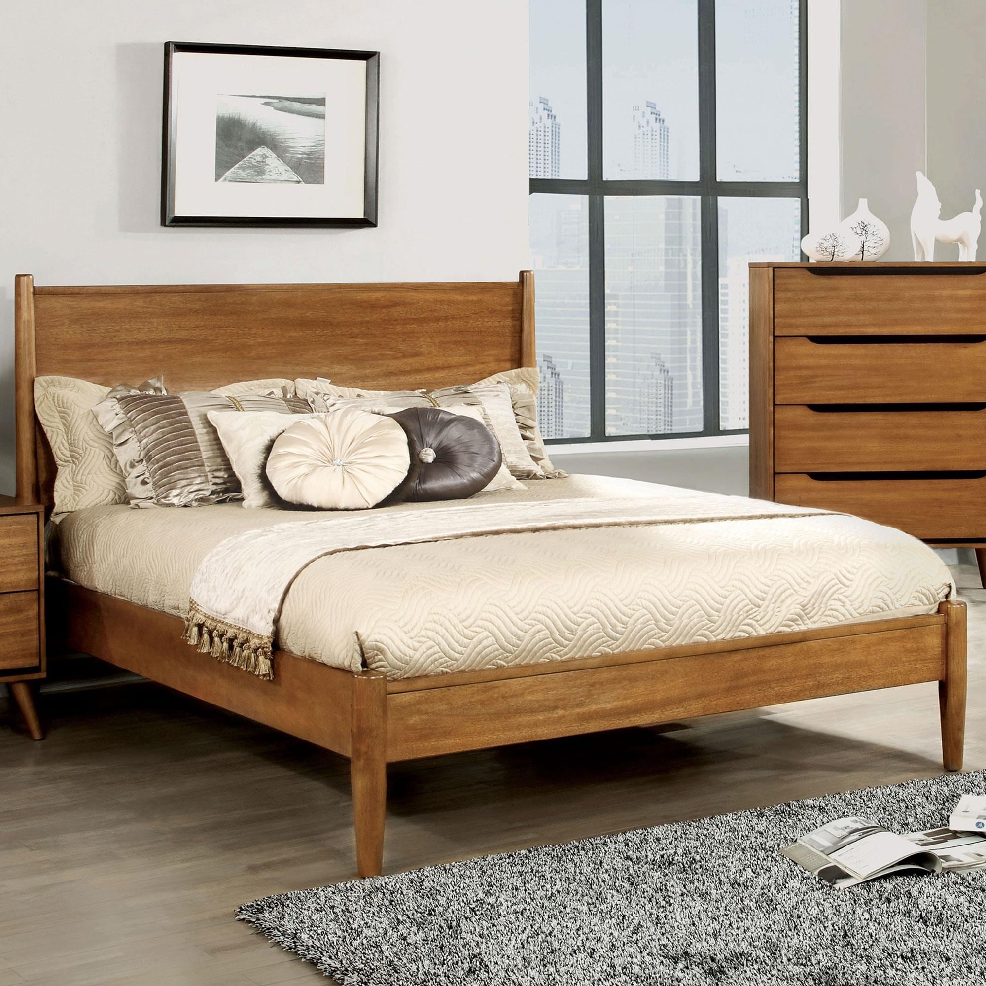 Furniture of America Ruiz Queen Platform Bed in Oak | Shop NFM