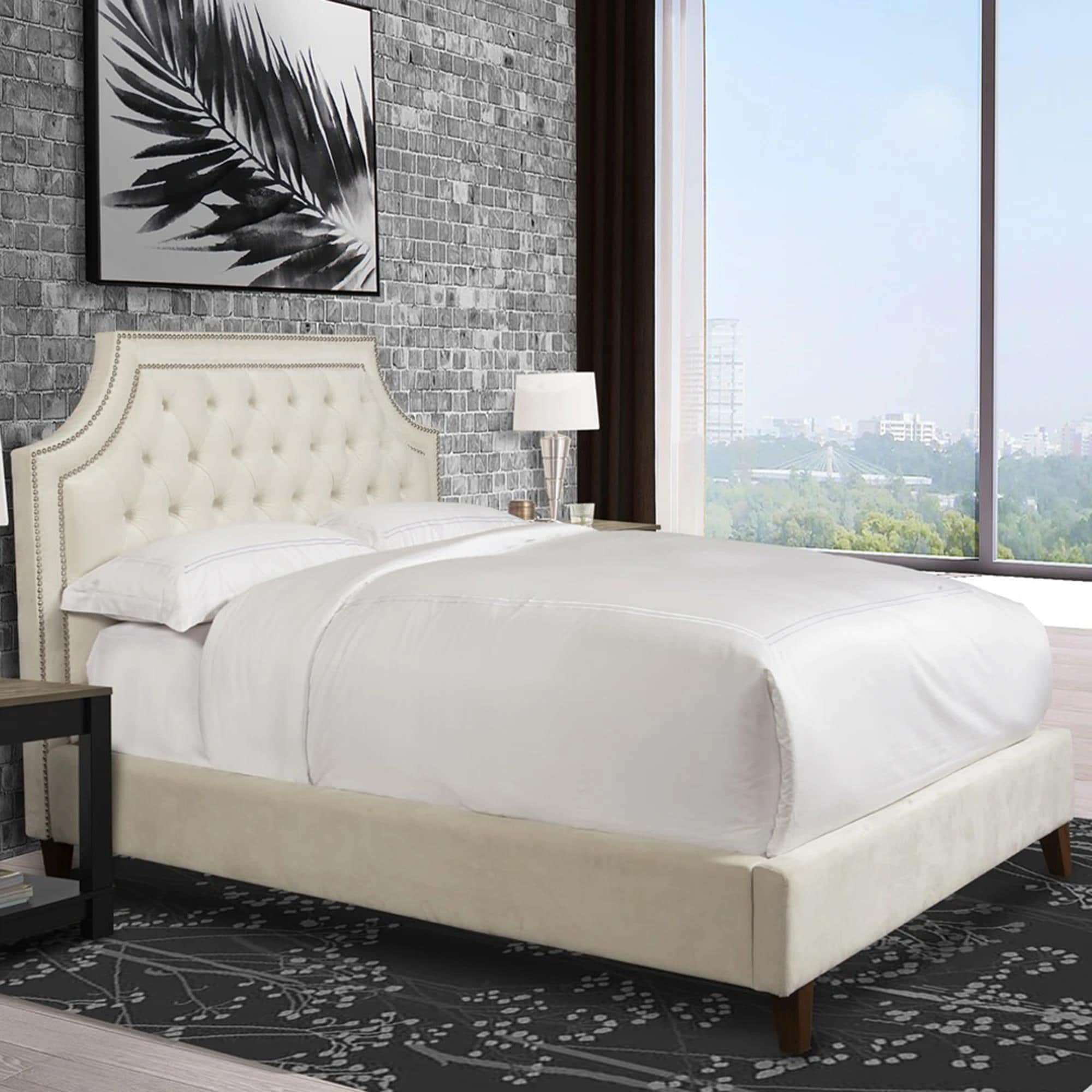 Simeon Collection Jasmine King Upholstered Bed in Champagne | Nebraska ...