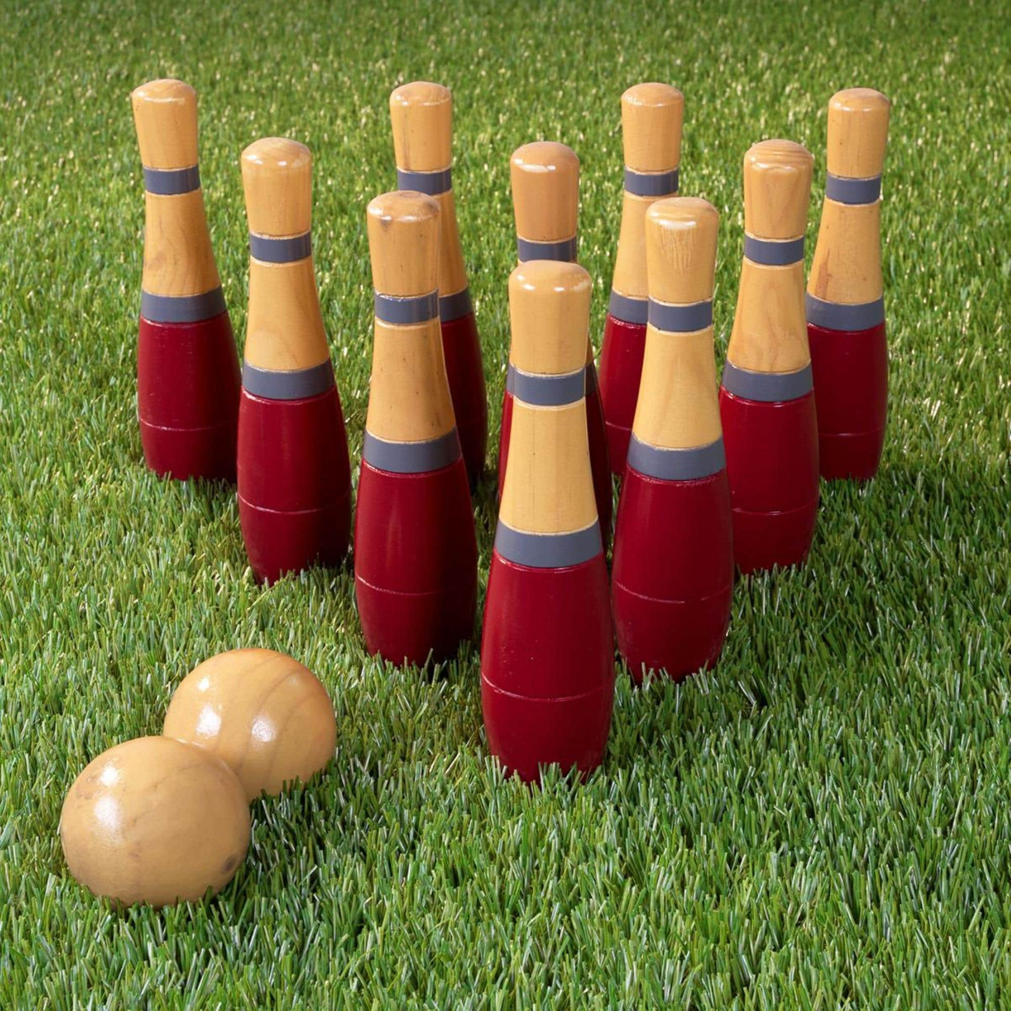 Giant lawn cheap bowling set